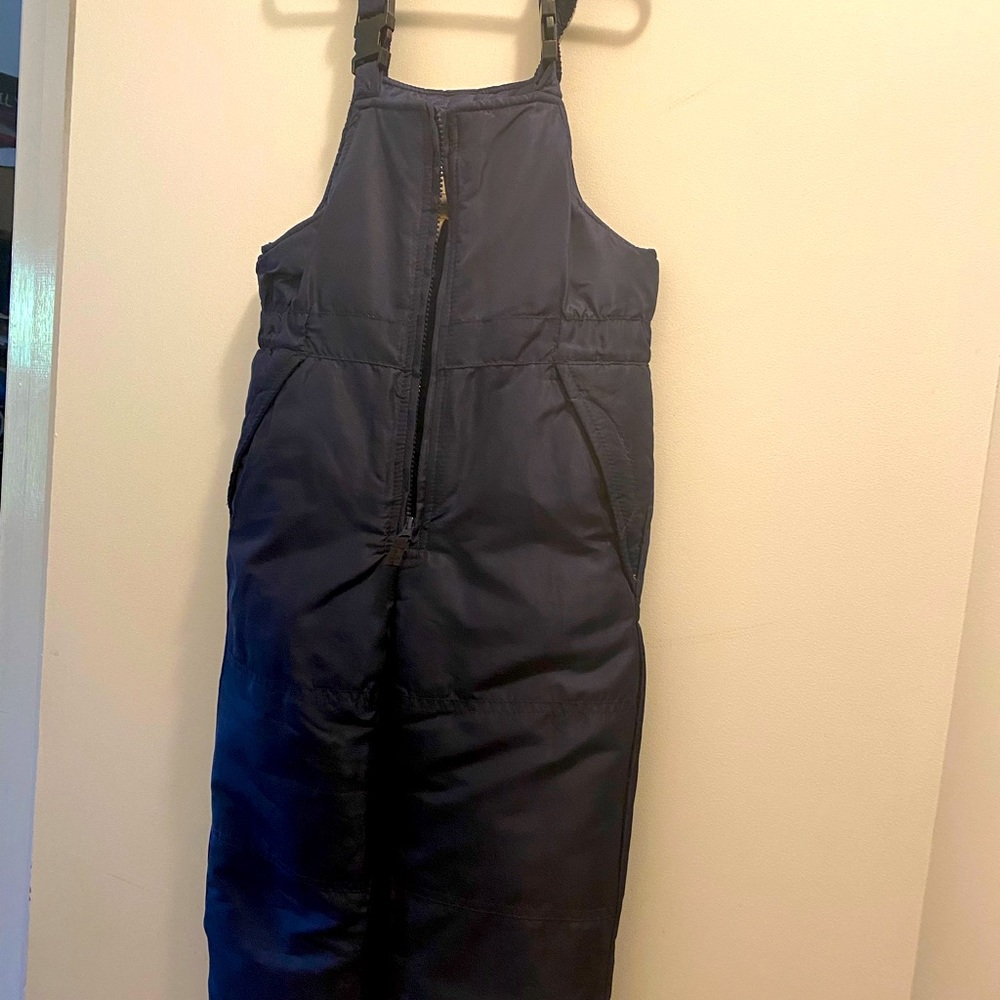 OshKosh bib snow pants size 5T